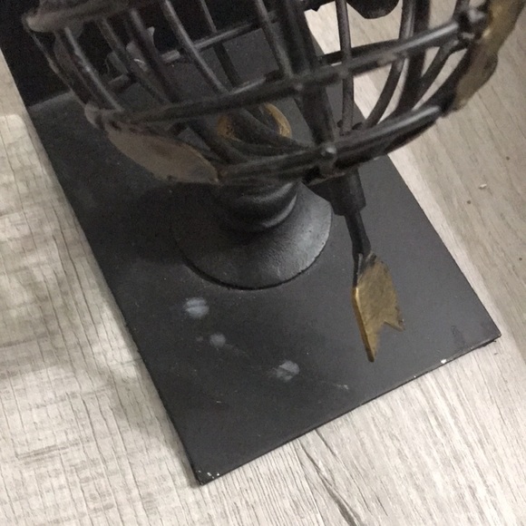 Book holder/separator Set of 2 - Picture 4 of 11